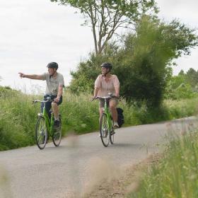 Nyd en cykeltur langs kysten i Aunslev sogn i Nyborg, Fyn